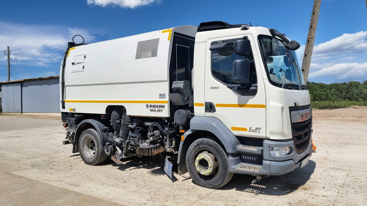 DAF LF220 - 거리 청소 차량 : 사진 2 DAF LF220 - 거리 청소 차량 : 사진 2