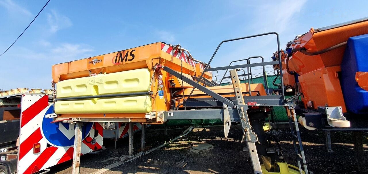 Schmidt KUPPER WEISSER 5m3 - 모래/ 소금 살포기 지자체/ 특수 차량 용 : 사진 2 Schmidt KUPPER WEISSER 5m3 - 모래/ 소금 살포기 지자체/ 특수 차량 용 : 사진 2