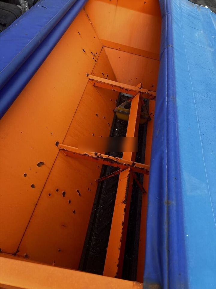 Schmidt Przyczepka 3,5m3 - 모래/ 소금 살포기 : 사진 4 Schmidt Przyczepka 3,5m3 - 모래/ 소금 살포기 : 사진 4