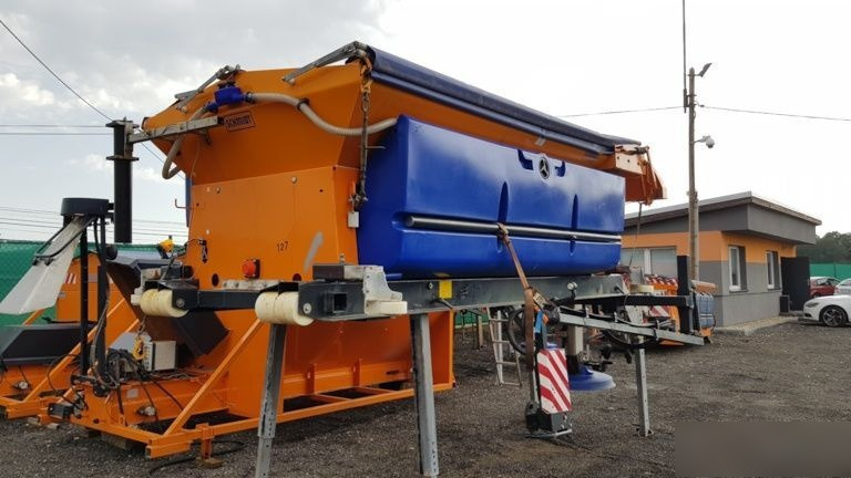 Schmidt Solarko piaskarka SCHMIDT STRATOS 5m3 - 모래/ 소금 살포기 지자체/ 특수 차량 용 : 사진 4 Schmidt Solarko piaskarka SCHMIDT STRATOS 5m3 - 모래/ 소금 살포기 지자체/ 특수 차량 용 : 사진 4