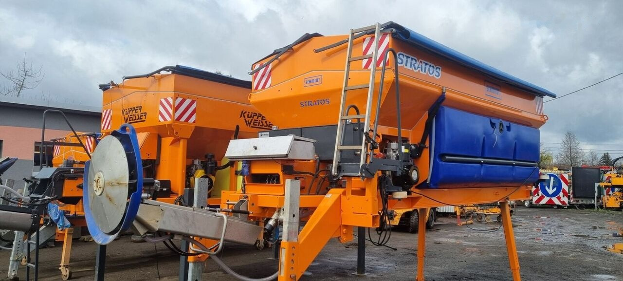 Schmidt odnowiona 2024 - 모래/ 소금 살포기 지자체/ 특수 차량 용 : 사진 2 Schmidt odnowiona 2024 - 모래/ 소금 살포기 지자체/ 특수 차량 용 : 사진 2