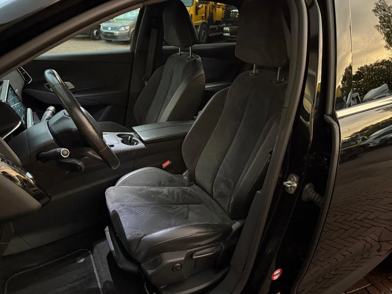 DS Ds 7 Crossback DS Performance Line NL Auto 360 Cam Xenon Led Groot Navi Leder/ Alcantara Cruise Lmv Veel Opties! - SUV : 사진 5 DS Ds 7 Crossback DS Performance Line NL Auto 360 Cam Xenon Led Groot Navi Leder/ Alcantara Cruise Lmv Veel Opties! - SUV : 사진 5