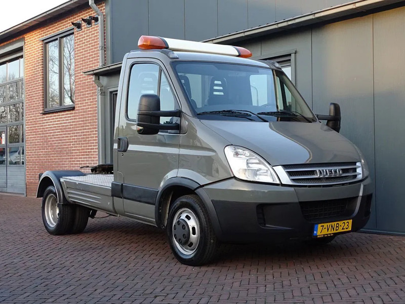 Iveco Daily 35C18 BE TREKKER 3 ZITS EURO 5 12 TON - 트랙터 유닛 : 사진 1 Iveco Daily 35C18 BE TREKKER 3 ZITS EURO 5 12 TON - 트랙터 유닛 : 사진 1