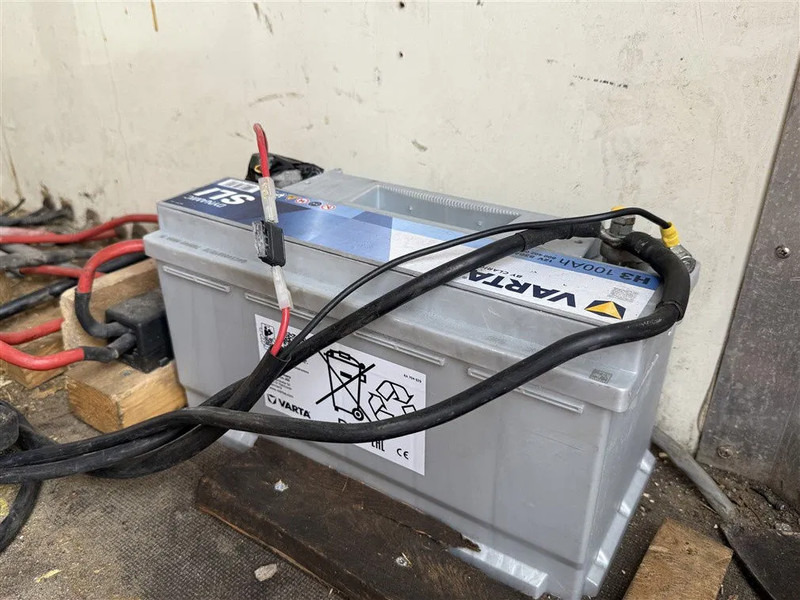 리스 Mercedes-Benz Sprinter 519 EURO 5 BE.COMBINATIE 3.3 TON LOADCAP Mercedes-Benz Sprinter 519 EURO 5 BE.COMBINATIE 3.3 TON LOADCAP : 사진 15