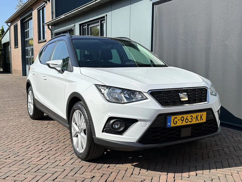 SEAT Arona 1.0 TSI Style Business Intense Dealeronderhouden Cruise Clima Navi Camera Parkeersensoren Lmv - 해치백 : 사진 1 SEAT Arona 1.0 TSI Style Business Intense Dealeronderhouden Cruise Clima Navi Camera Parkeersensoren Lmv - 해치백 : 사진 1