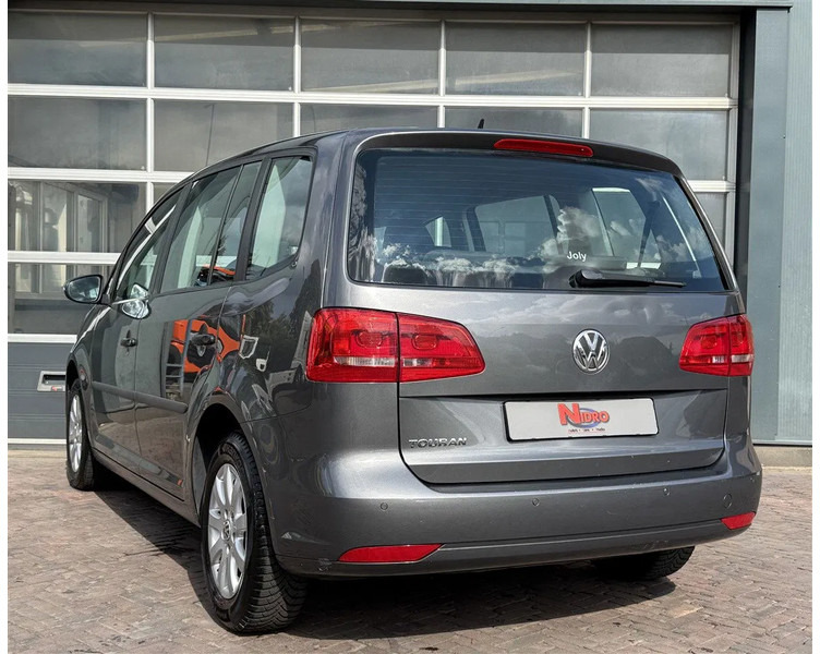 Volkswagen Touran 1.2 TSI 105pk 7 Pers LMV export - 차량 : 사진 4 Volkswagen Touran 1.2 TSI 105pk 7 Pers LMV export - 차량 : 사진 4