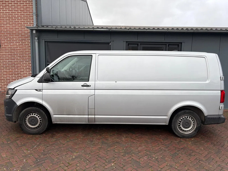 Volkswagen Transporter Lichte Schade 2.0 tdi L2 Carplay Parkeersensoren Dealeronderhouden NAP - 소형 밴 : 사진 4 Volkswagen Transporter Lichte Schade 2.0 tdi L2 Carplay Parkeersensoren Dealeronderhouden NAP - 소형 밴 : 사진 4