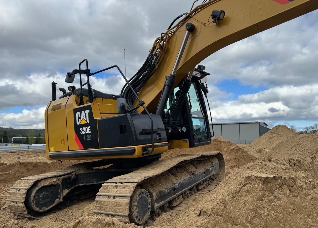 CATERPILLAR 320 EL ROTOTILT SYSTEM GPS LEICA - 크롤러 굴삭기 : 사진 1 CATERPILLAR 320 EL ROTOTILT SYSTEM GPS LEICA - 크롤러 굴삭기 : 사진 1