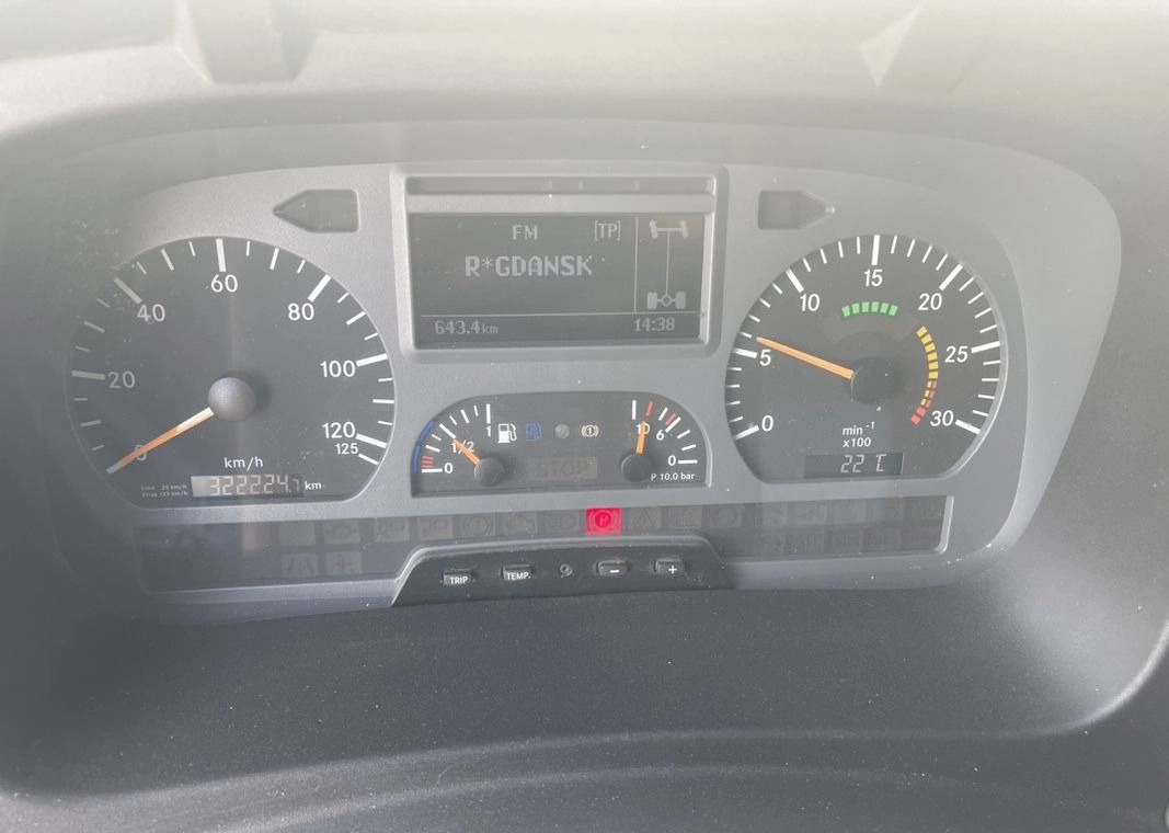 등온 트럭 MERCEDES-BENZ AXOR PRZEBIEG TYLKO 322000 KM!!!! : 사진 17 등온 트럭 MERCEDES-BENZ AXOR PRZEBIEG TYLKO 322000 KM!!!! : 사진 17