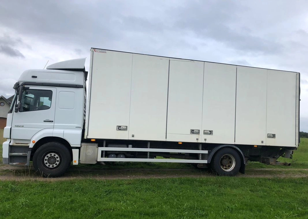 등온 트럭 MERCEDES-BENZ AXOR PRZEBIEG TYLKO 322000 KM!!!! : 사진 36 등온 트럭 MERCEDES-BENZ AXOR PRZEBIEG TYLKO 322000 KM!!!! : 사진 36