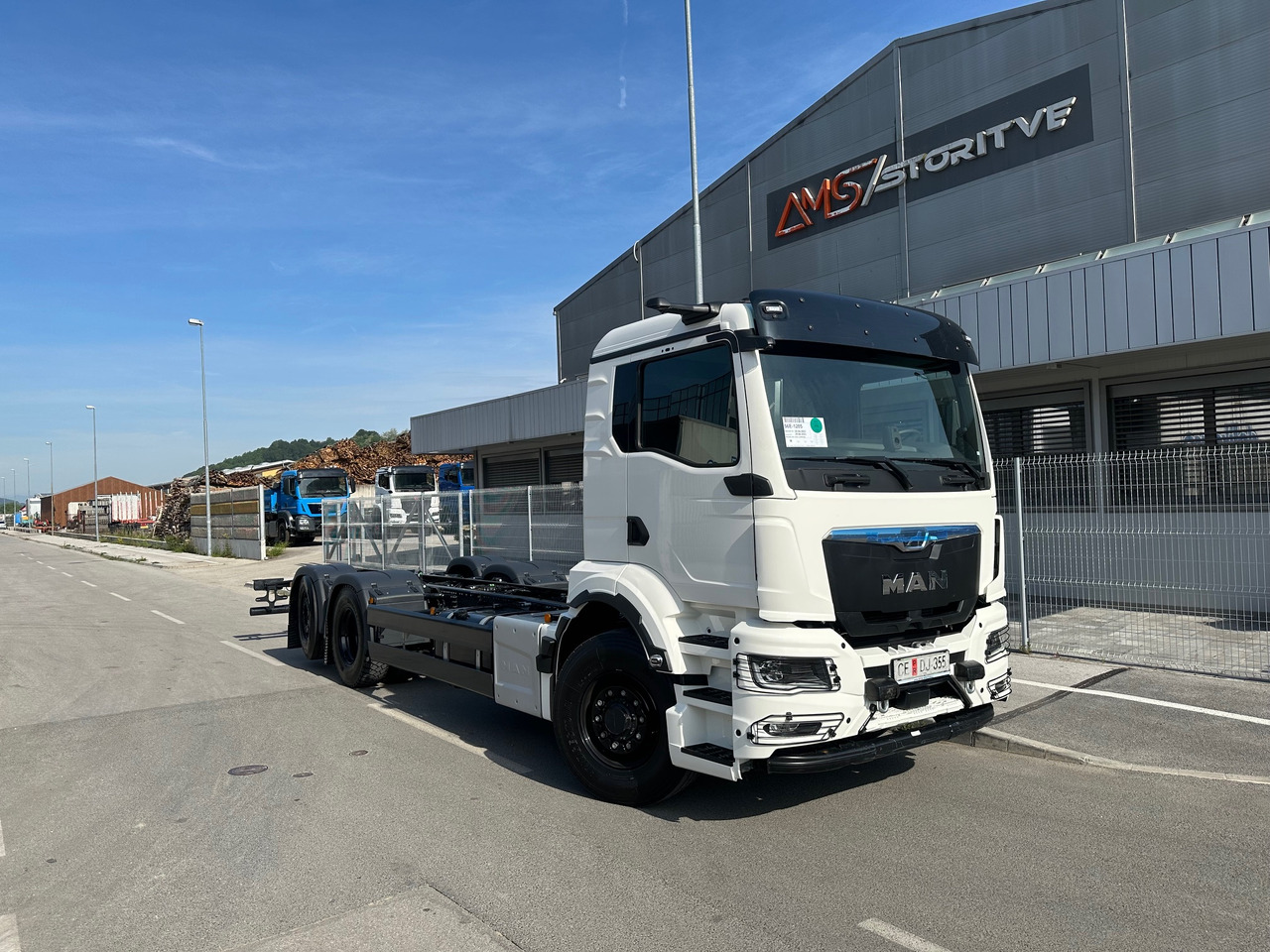 MAN TGS 26.520 6X2H-4 BL Hydrodrive - 캡 새시 트럭 : 사진 1 MAN TGS 26.520 6X2H-4 BL Hydrodrive - 캡 새시 트럭 : 사진 1
