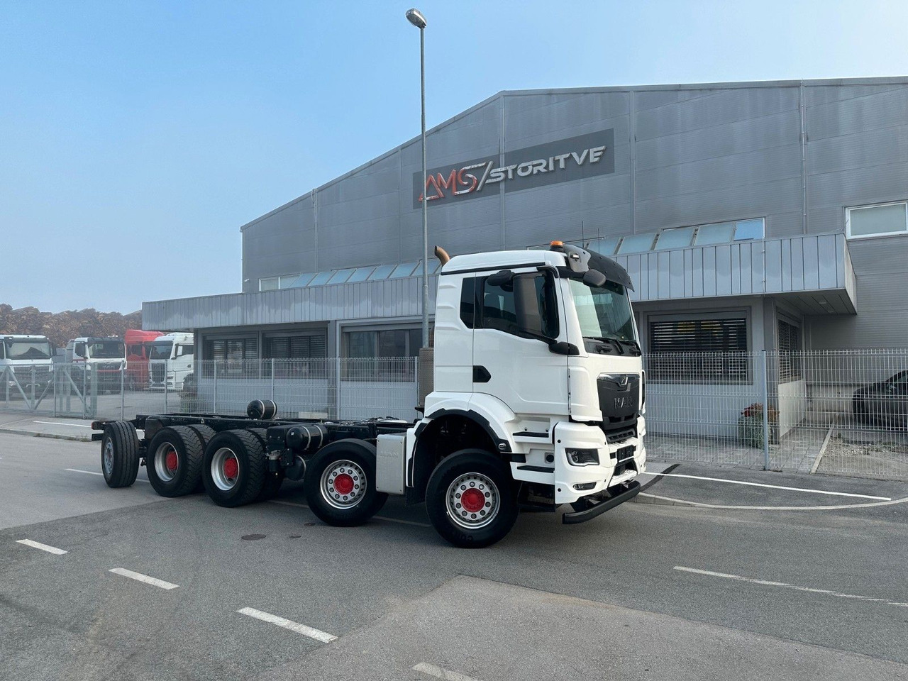 MAN TGS 50.510 10X4-6 BL CH - 캡 새시 트럭 : 사진 1 MAN TGS 50.510 10X4-6 BL CH - 캡 새시 트럭 : 사진 1