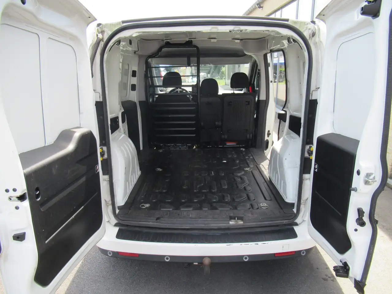 Fiat Doblo 105CV AIRCO,NAVI,CRUISE 9000€+TVA - 패널 밴 : 사진 5 Fiat Doblo 105CV AIRCO,NAVI,CRUISE 9000€+TVA - 패널 밴 : 사진 5