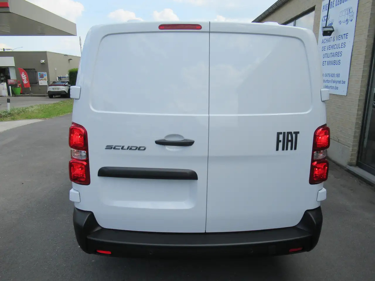 Fiat Scudo L3,bte auto, 145cv, neuf, 25900€+TVA - 패널 밴 : 사진 4 Fiat Scudo L3,bte auto, 145cv, neuf, 25900€+TVA - 패널 밴 : 사진 4