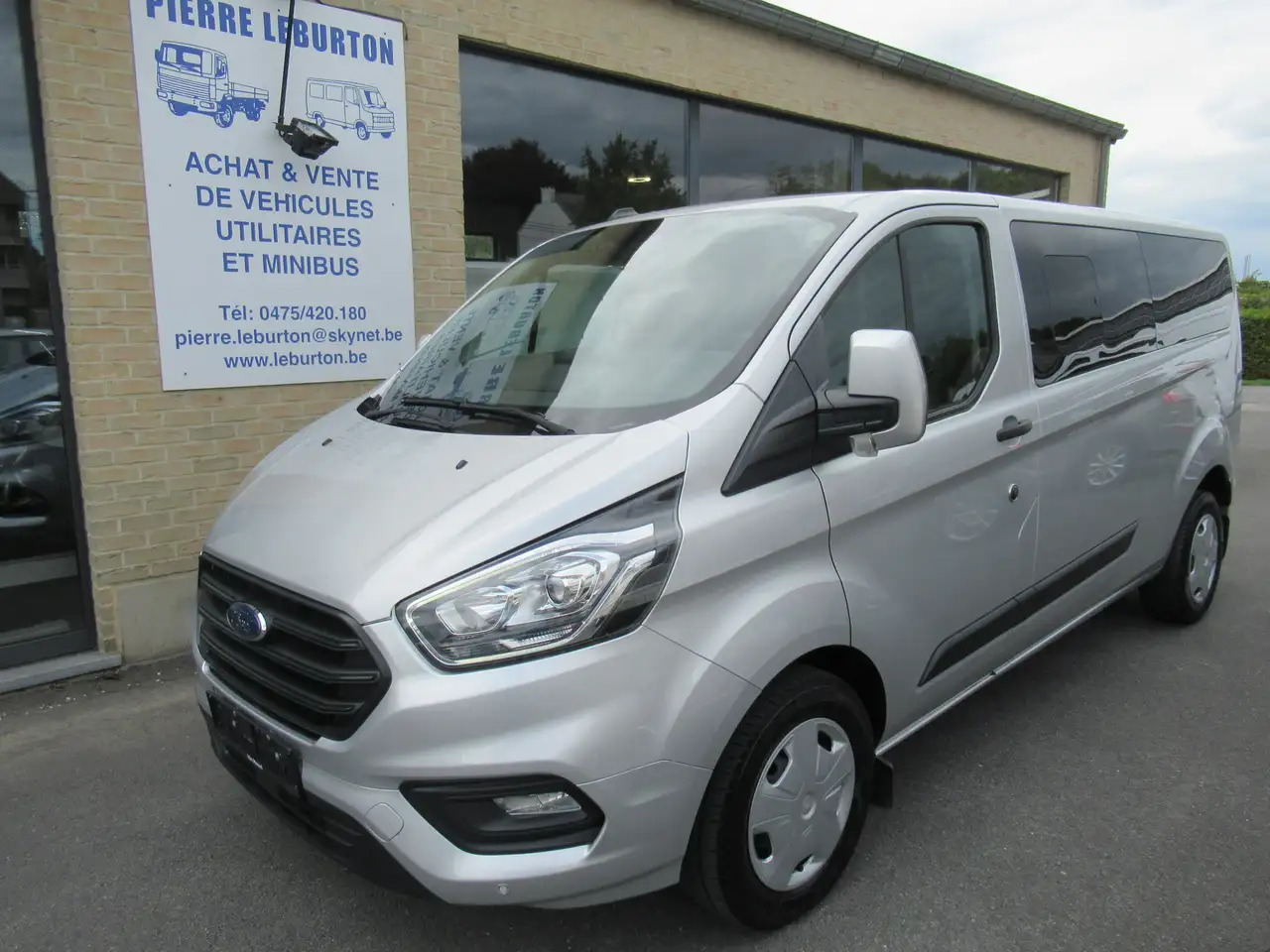 Ford Transit Custom 2.0 TDCi L2H1 Ambiente 23900€+TVA/BTW - 승합차 : 사진 1 Ford Transit Custom 2.0 TDCi L2H1 Ambiente 23900€+TVA/BTW - 승합차 : 사진 1