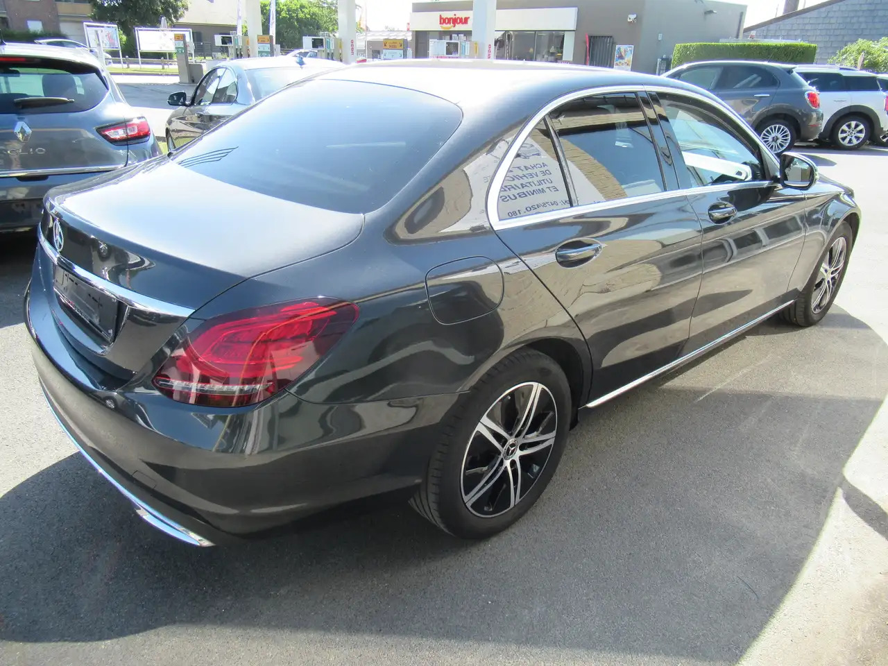 Mercedes-Benz C 180 C 180 - 세단 : 사진 2 Mercedes-Benz C 180 C 180 - 세단 : 사진 2