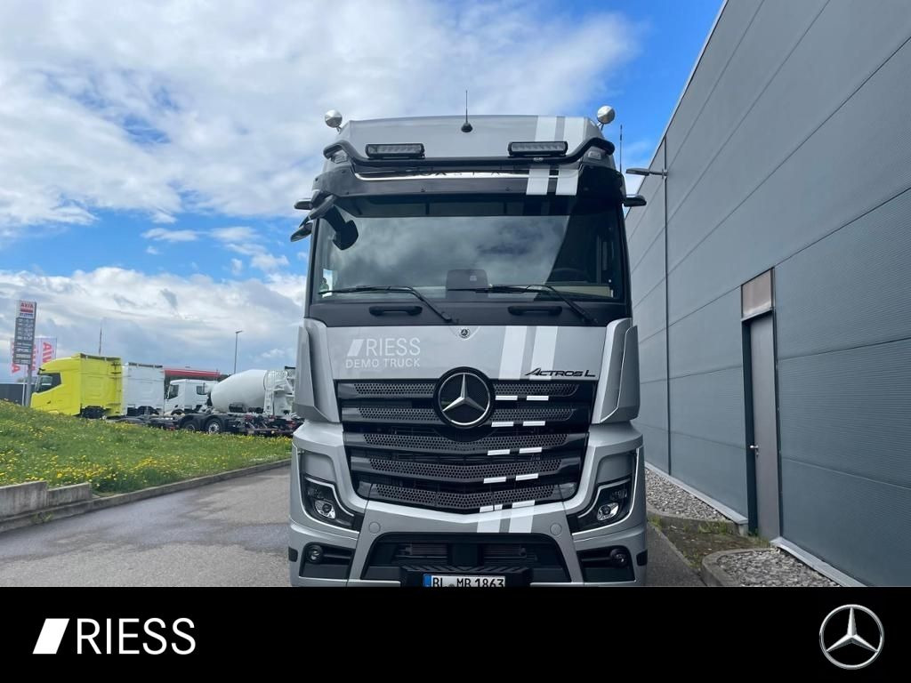 Mercedes-Benz Actros 1863 LS 4x2 - 트럭 : 사진 1 Mercedes-Benz Actros 1863 LS 4x2 - 트럭 : 사진 1