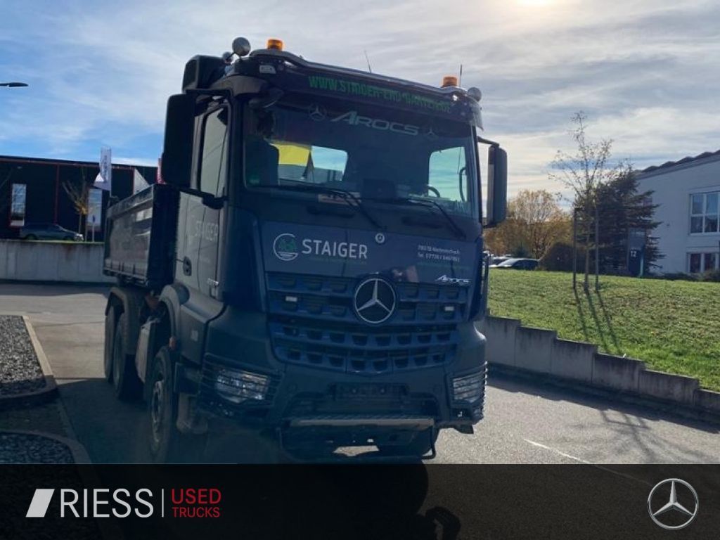 Mercedes-Benz Arocs AHK AUT Kam. KlimaA LM Massage Navi - 덤프트럭 : 사진 3 Mercedes-Benz Arocs AHK AUT Kam. KlimaA LM Massage Navi - 덤프트럭 : 사진 3