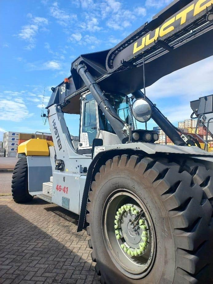 Hyster RS46-41XD/67S - 리치 스태커 : 사진 1 Hyster RS46-41XD/67S - 리치 스태커 : 사진 1