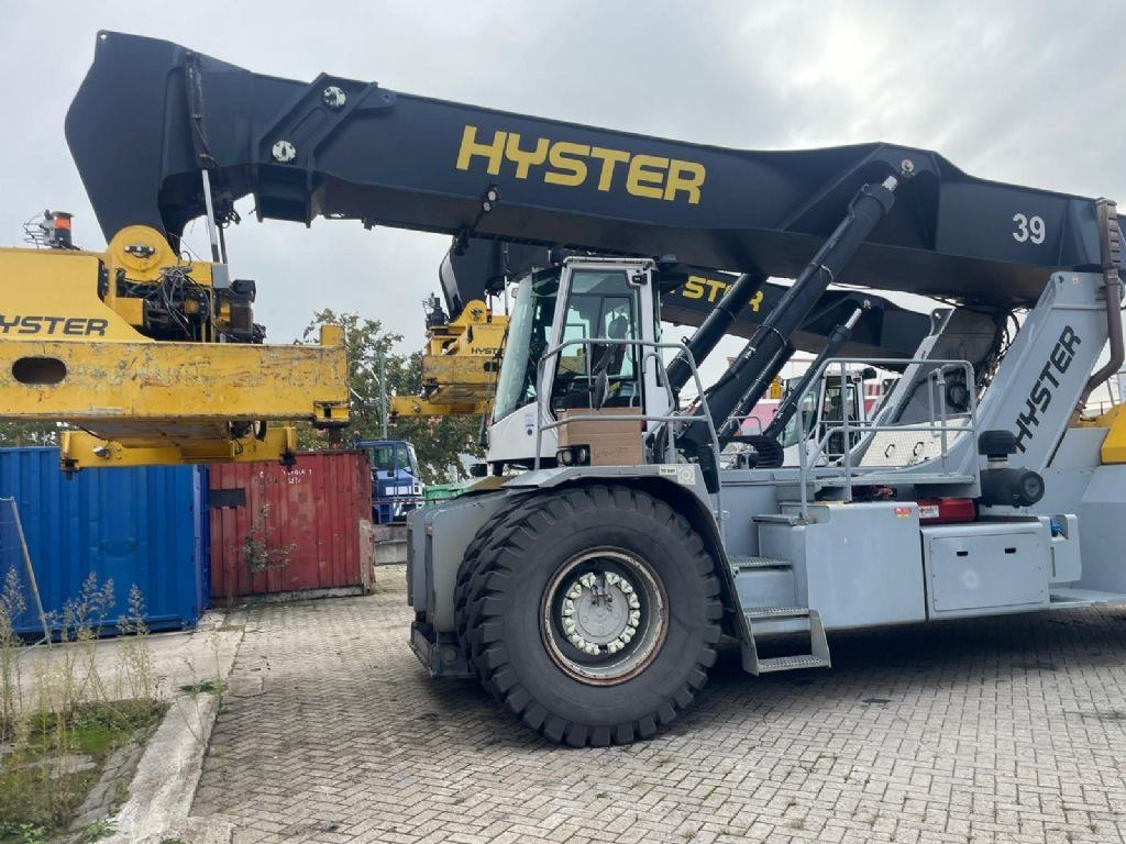 Hyster RS46-41XD/67S - 리치 스태커 : 사진 4 Hyster RS46-41XD/67S - 리치 스태커 : 사진 4