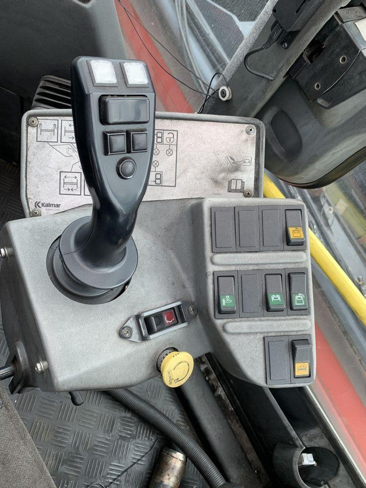 컨테이너 핸들러 Kalmar DCF100-45E7 : 사진 9