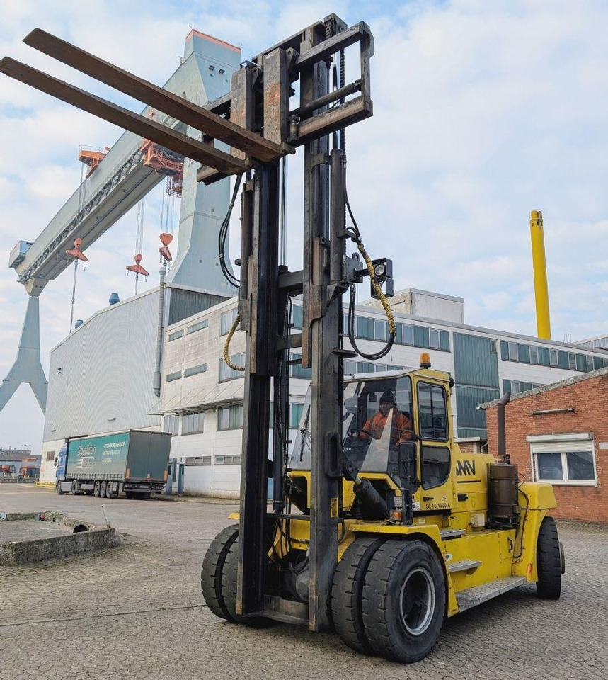 SMV SL16-1200 - 디젤 지게차 : 사진 5 SMV SL16-1200 - 디젤 지게차 : 사진 5