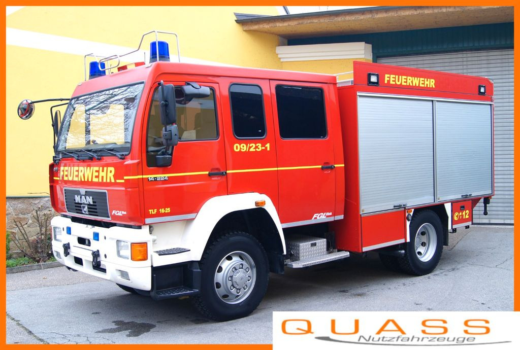 MAN 14.224 L80 4x4 /METZ TLF 16/25 Feuerwehr Expedition - 소방차 : 사진 1 MAN 14.224 L80 4x4 /METZ TLF 16/25 Feuerwehr Expedition - 소방차 : 사진 1