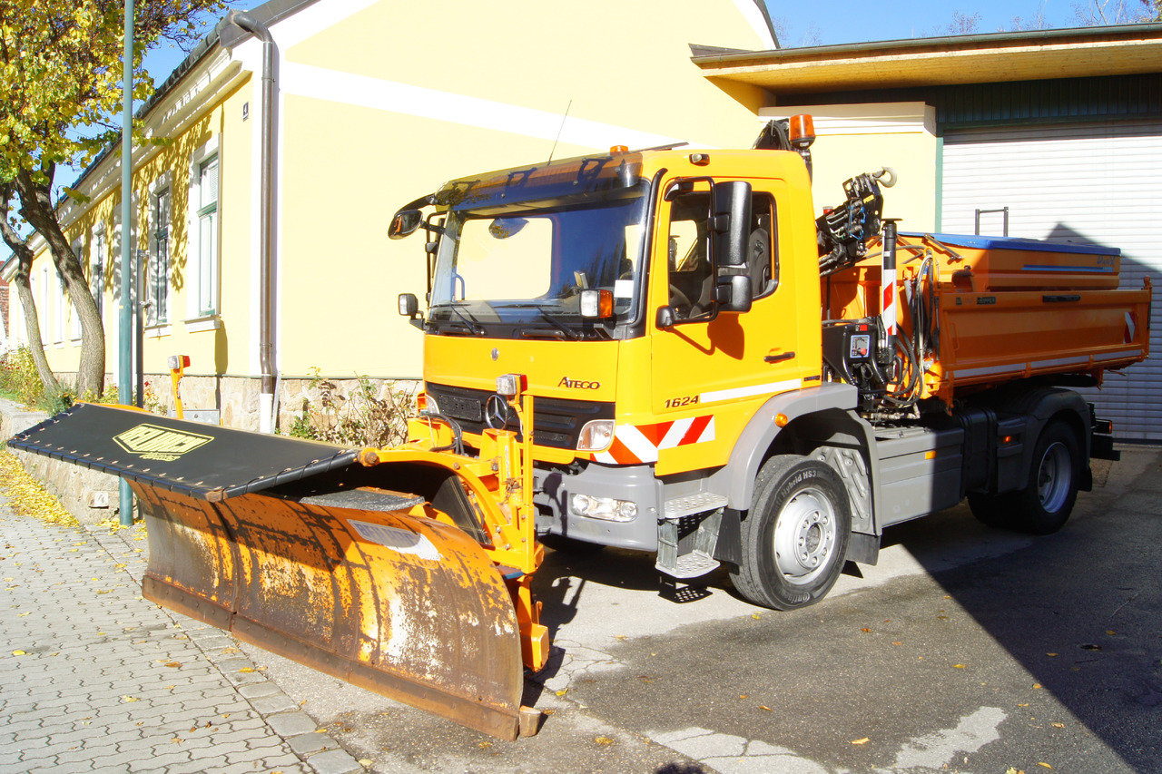 MERCEDES-BENZ ATEGO 1624 4x4/TÜV/Euro 5/HIAB/MEILLER/Winterdienst/Streuer/Schneepflug - 덤프트럭, 크레인 트럭 : 사진 2 MERCEDES-BENZ ATEGO 1624 4x4/TÜV/Euro 5/HIAB/MEILLER/Winterdienst/Streuer/Schneepflug - 덤프트럭, 크레인 트럭 : 사진 2