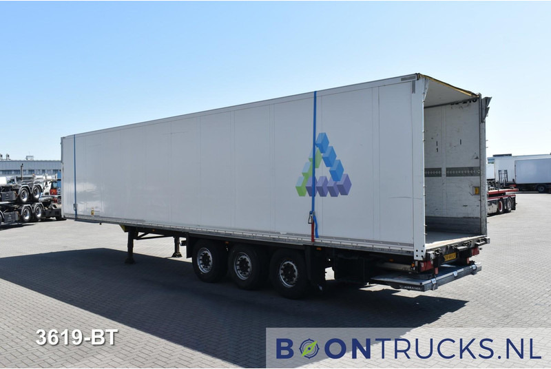 Schmitz Cargobull SCB*S3B | DAMAGED / SCHADE * TAIL LIFT (WORKING) * DISC BRAKES - 밀폐형 박스 세미 트레일러 : 사진 3 Schmitz Cargobull SCB*S3B | DAMAGED / SCHADE * TAIL LIFT (WORKING) * DISC BRAKES - 밀폐형 박스 세미 트레일러 : 사진 3