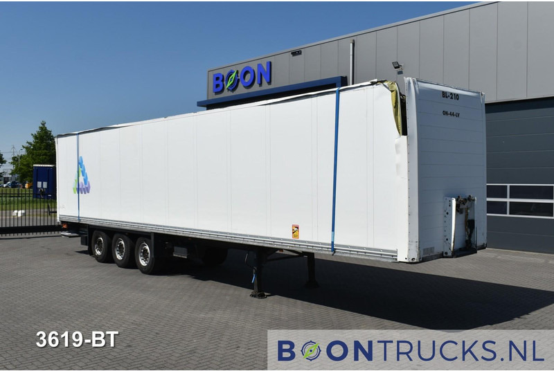 Schmitz Cargobull SCB*S3B | DAMAGED / SCHADE * TAIL LIFT (WORKING) * DISC BRAKES - 밀폐형 박스 세미 트레일러 : 사진 4 Schmitz Cargobull SCB*S3B | DAMAGED / SCHADE * TAIL LIFT (WORKING) * DISC BRAKES - 밀폐형 박스 세미 트레일러 : 사진 4