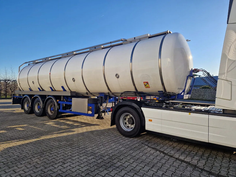 Dijkstra 34000 liter tankoplegger met Vogelsang pomp (MET NIEUWE APK !!) - 유조 세미 트레일러 : 사진 5 Dijkstra 34000 liter tankoplegger met Vogelsang pomp (MET NIEUWE APK !!) - 유조 세미 트레일러 : 사진 5