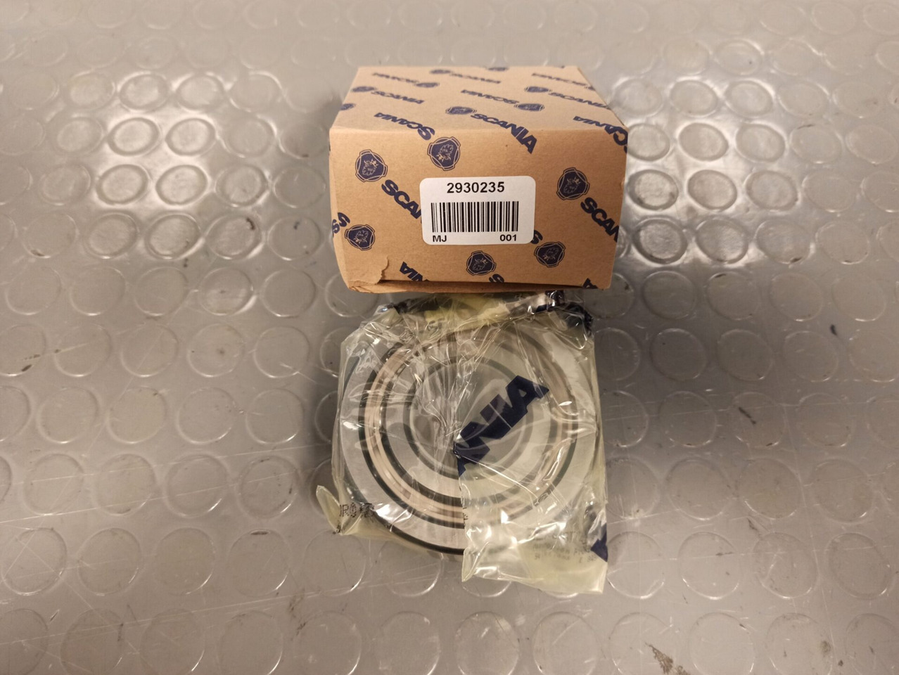SCANIA BALL BEARING - 2930235 - 기어박스 및 부품 트럭 용 : 사진 1 SCANIA BALL BEARING - 2930235 - 기어박스 및 부품 트럭 용 : 사진 1