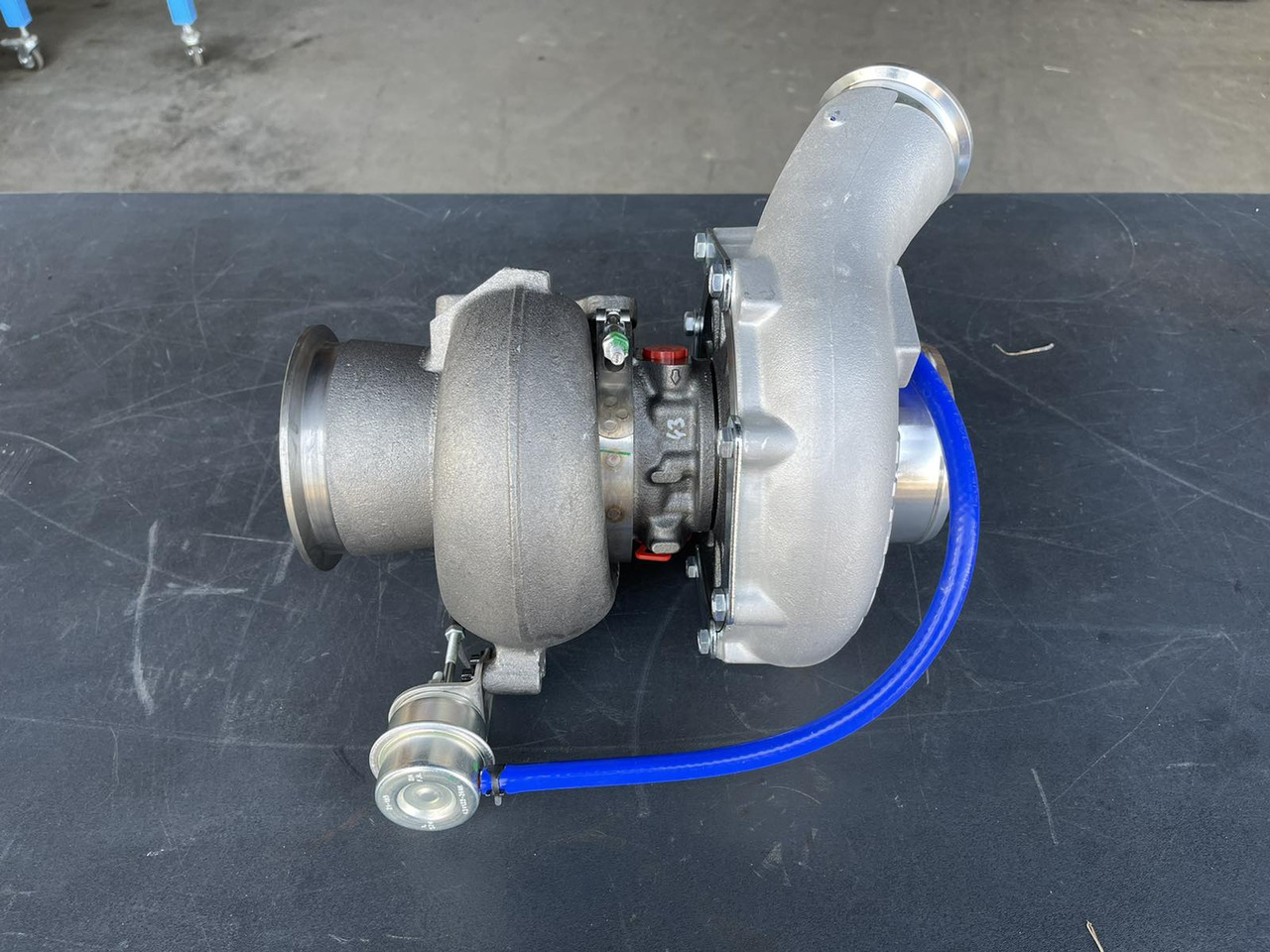 SCANIA TURBOCHARGER DC13 PDE - 2731993 - 터보 트럭 용 : 사진 1 SCANIA TURBOCHARGER DC13 PDE - 2731993 - 터보 트럭 용 : 사진 1