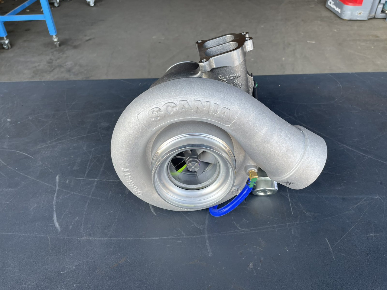 SCANIA TURBOCHARGER DC16 PDE - 2387824 - 터보 트럭 용 : 사진 1 SCANIA TURBOCHARGER DC16 PDE - 2387824 - 터보 트럭 용 : 사진 1