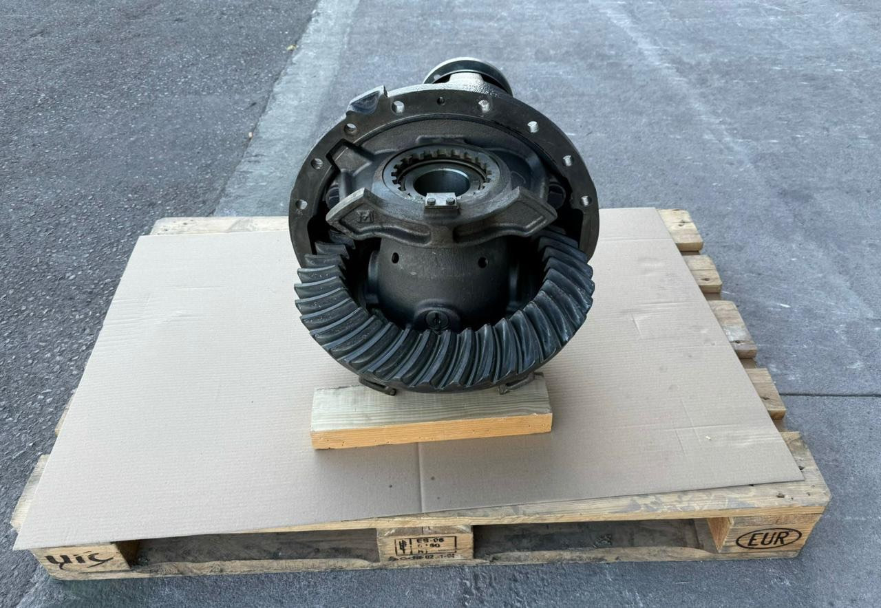 VOLVO Differential Groups 20864048 - 차축 및 부품 트럭 용 : 사진 1 VOLVO Differential Groups 20864048 - 차축 및 부품 트럭 용 : 사진 1