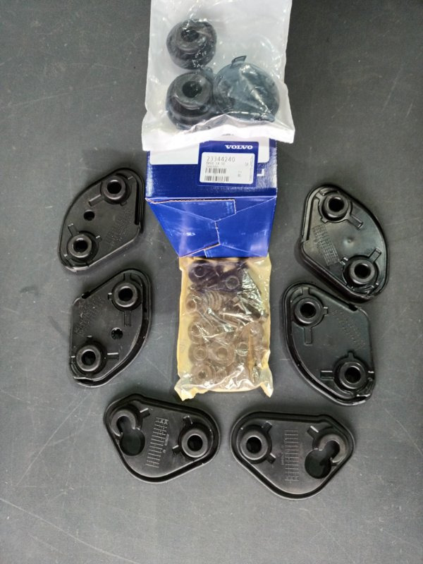 VOLVO SUN VISOR KIT 23344240 - 선 바이저 트럭 용 : 사진 2 VOLVO SUN VISOR KIT 23344240 - 선 바이저 트럭 용 : 사진 2