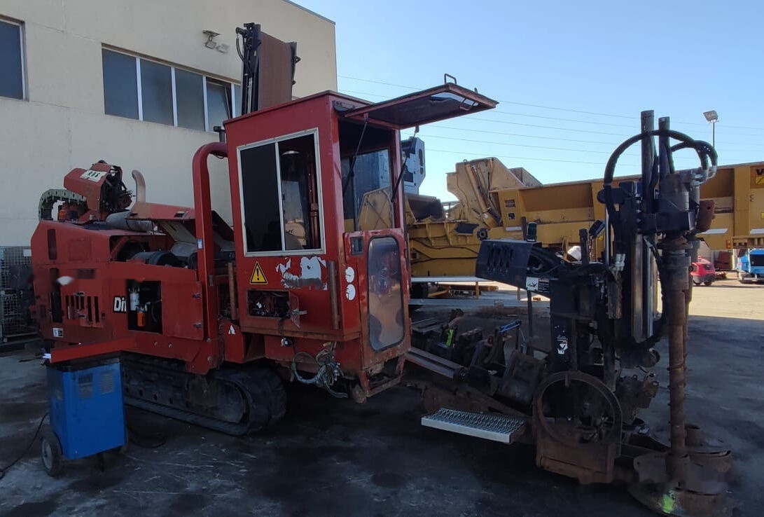 Ditch-Witch JT4020 AT - 방향성 보링 머신 : 사진 3 Ditch-Witch JT4020 AT - 방향성 보링 머신 : 사진 3