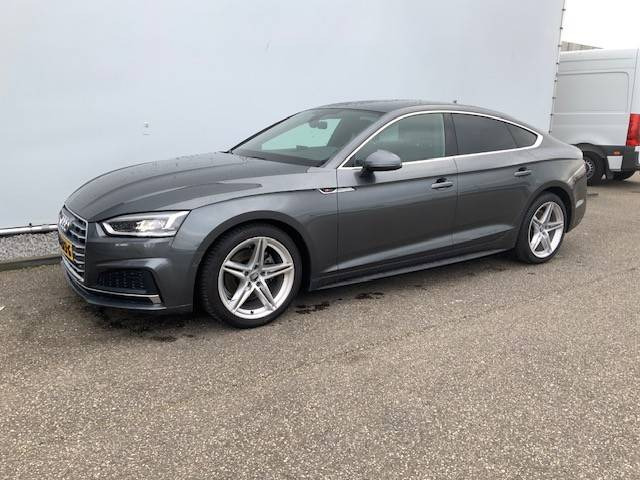Audi A5 Sportback G-Tron S Line Edition - 세단 : 사진 1 Audi A5 Sportback G-Tron S Line Edition - 세단 : 사진 1