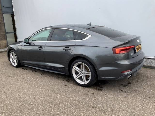 Audi A5 Sportback G-Tron S Line Edition - 세단 : 사진 3 Audi A5 Sportback G-Tron S Line Edition - 세단 : 사진 3