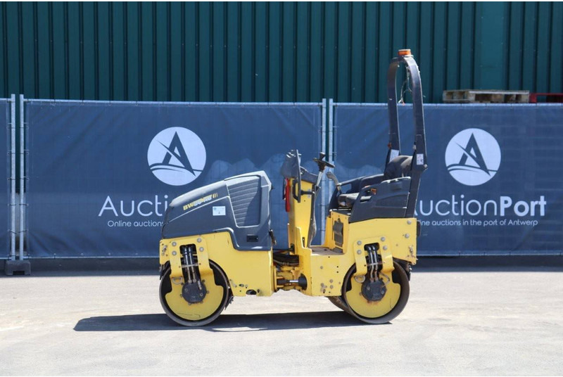 Bomag BW 80 AD-5 - 롤러 : 사진 1 Bomag BW 80 AD-5 - 롤러 : 사진 1