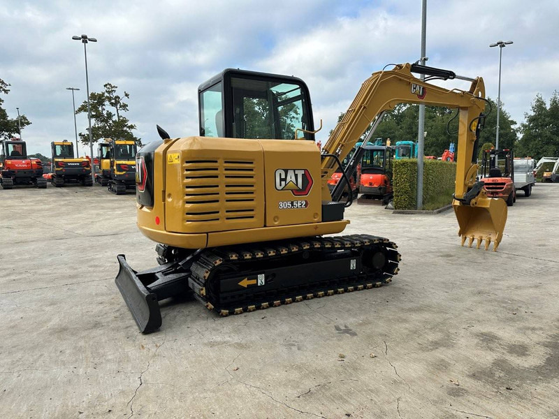 Caterpillar 305.5E2 - 크롤러 굴삭기 : 사진 4 Caterpillar 305.5E2 - 크롤러 굴삭기 : 사진 4