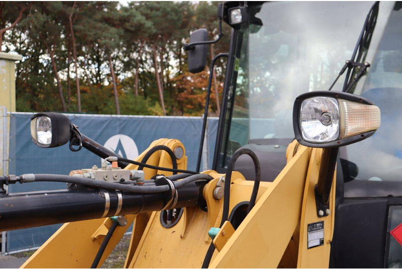 휠 로더 Caterpillar 906H : 사진 16