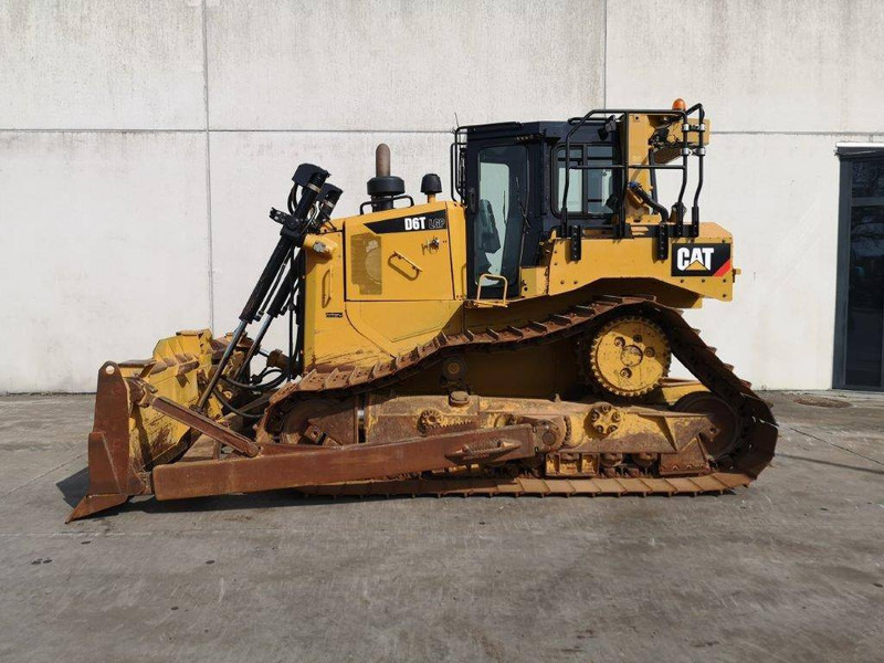 Caterpillar D6T LGP - 불도저 : 사진 1 Caterpillar D6T LGP - 불도저 : 사진 1