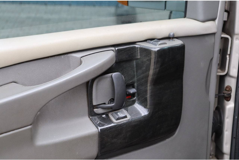 패널 밴 Chevrolet Express Van : 사진 19