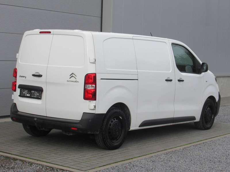 Citroën Jumpy 2.0 BlueHDi - 패널 밴 : 사진 5 Citroën Jumpy 2.0 BlueHDi - 패널 밴 : 사진 5