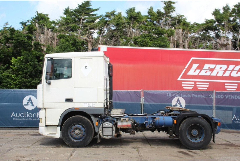 DAF 95 XF - 캡 새시 트럭 : 사진 2 DAF 95 XF - 캡 새시 트럭 : 사진 2