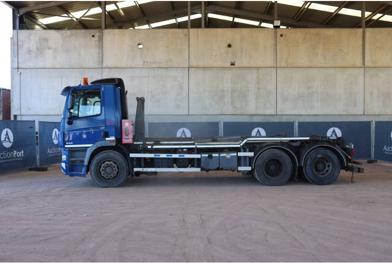 DAF CF85.360 - 후크 리프트 트럭 : 사진 2 DAF CF85.360 - 후크 리프트 트럭 : 사진 2