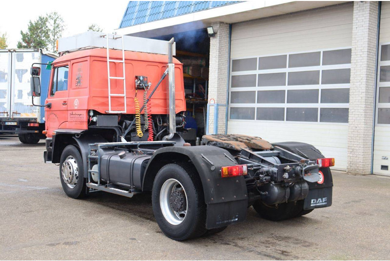 DAF FT 2305 - 캡 새시 트럭 : 사진 3 DAF FT 2305 - 캡 새시 트럭 : 사진 3