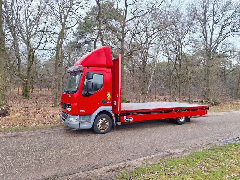 DAF LF45 - 드롭사이드/ 플랫베드 트럭 : 사진 1 DAF LF45 - 드롭사이드/ 플랫베드 트럭 : 사진 1
