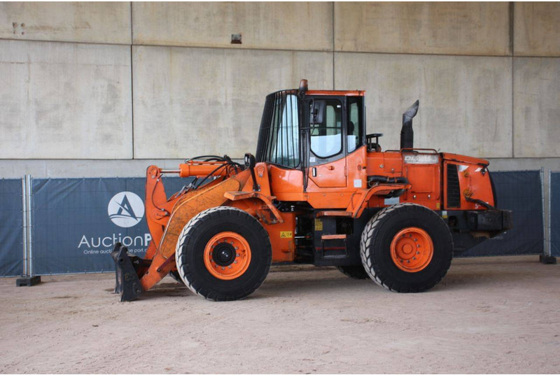 Doosan DL250 - 휠 로더 : 사진 1 Doosan DL250 - 휠 로더 : 사진 1